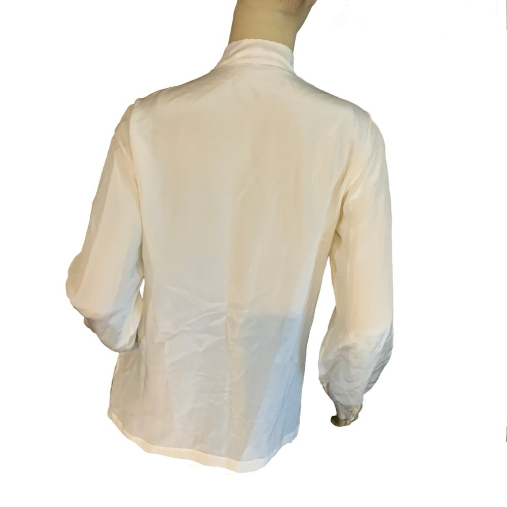 VINTAGE DA FU GUI CREAM SILK HAND-EMBROIDERED BUTTON DOWN BLOUSE (36/M) - Picture 5 of 15